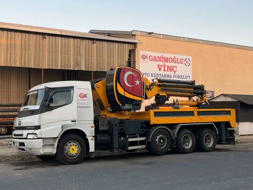 Ganimoğlu vinç ve oto kurtarma aracı